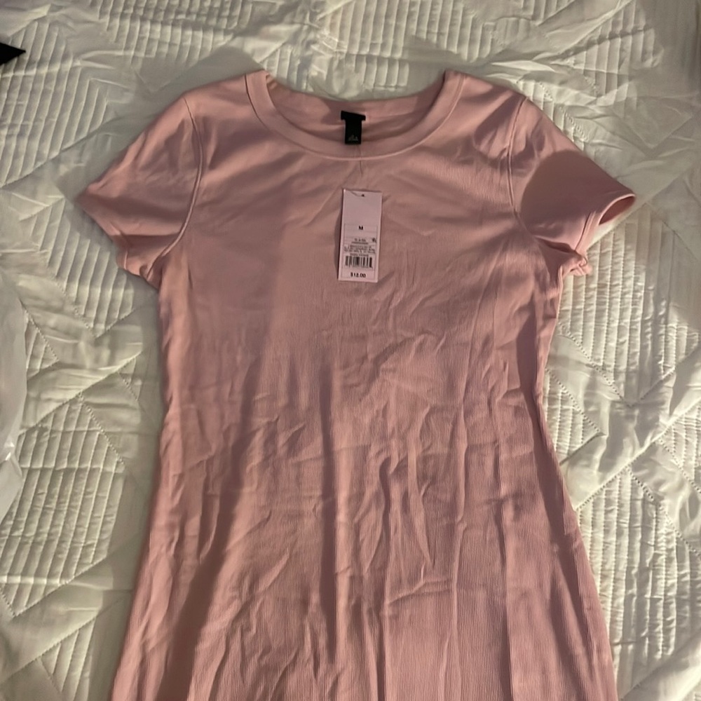 pink tee shirt dress